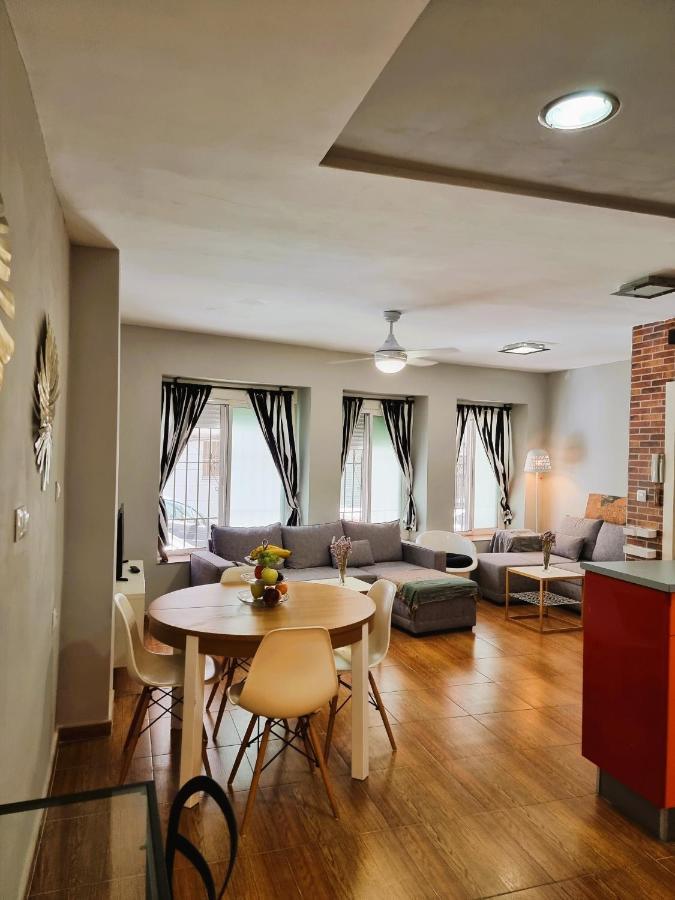 Claudia Tourist Apartment Аликанте Экстерьер фото