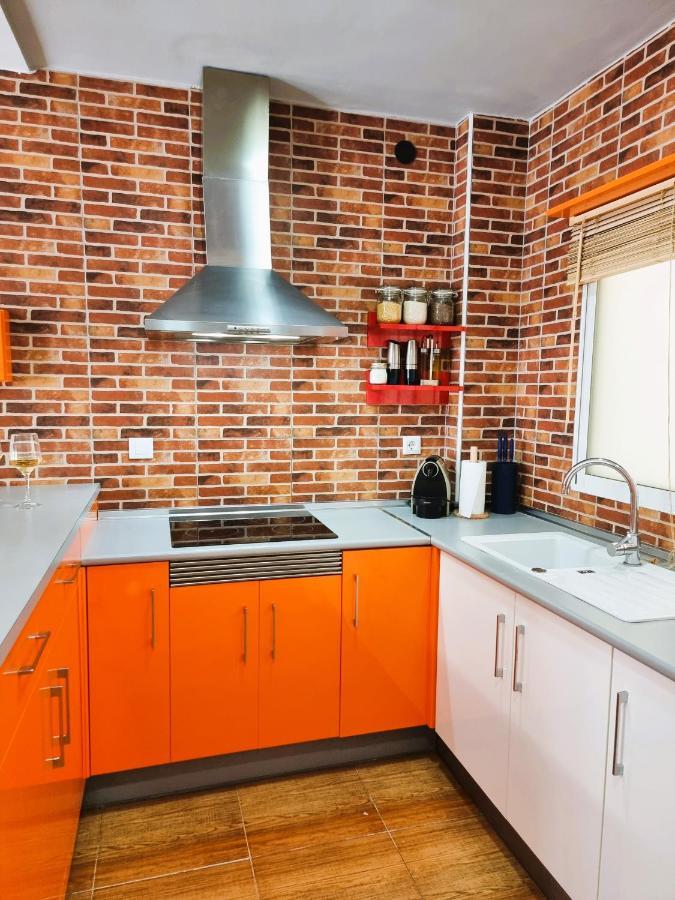 Claudia Tourist Apartment Аликанте Экстерьер фото