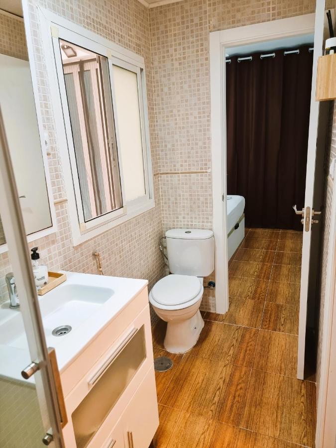 Claudia Tourist Apartment Аликанте Экстерьер фото